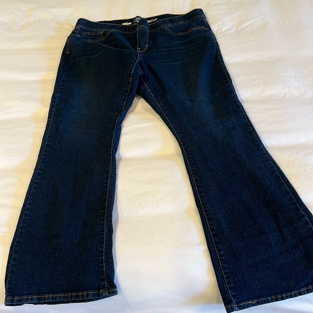 Levi Straus Gold 20W totally shaping pull-on boot cut.